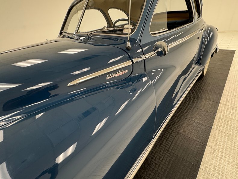 Chrysler-New-yorker-1947-Hawaii-Blue-Dark-Blue-31