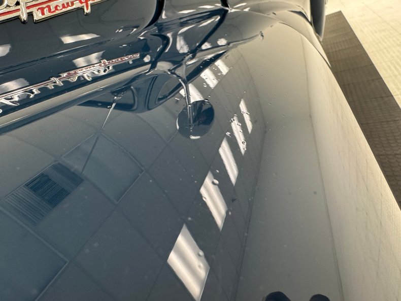 Chrysler-New-yorker-1947-Hawaii-Blue-Dark-Blue-32