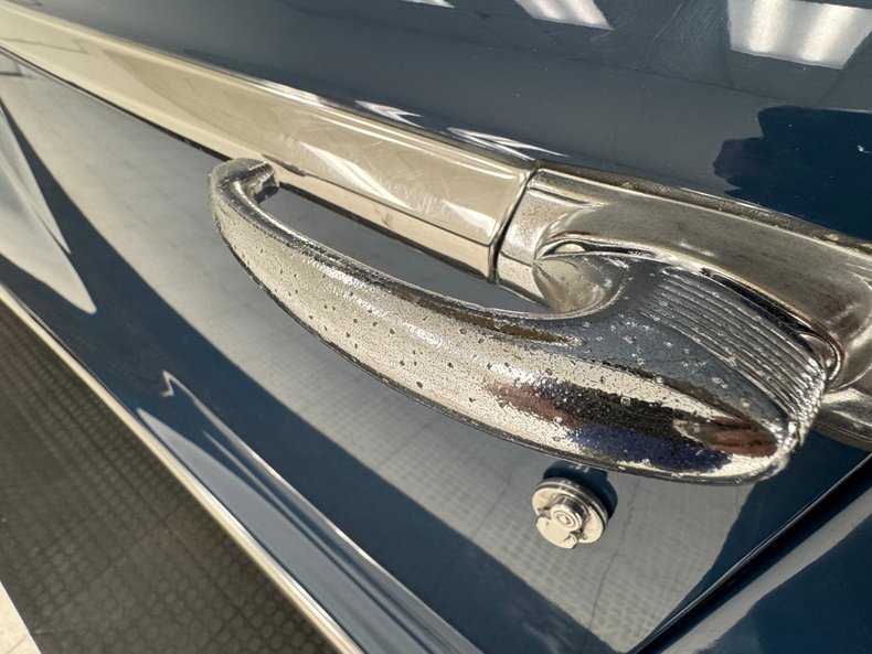 Chrysler-New-yorker-1947-Hawaii-Blue-Dark-Blue-34