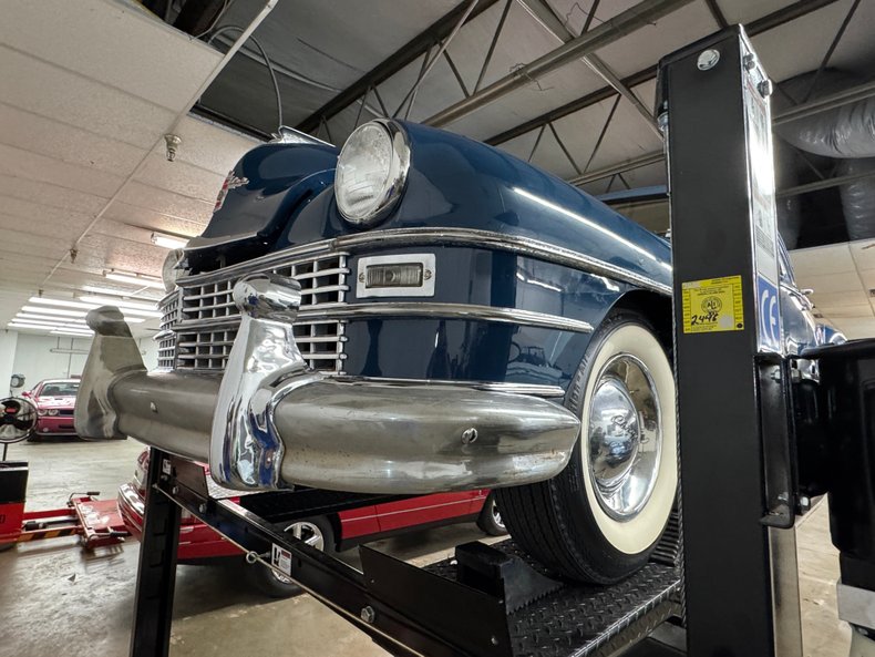 Chrysler-New-yorker-1947-Hawaii-Blue-Dark-Blue-37