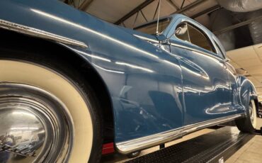 Chrysler-New-yorker-1947-Hawaii-Blue-Dark-Blue-40