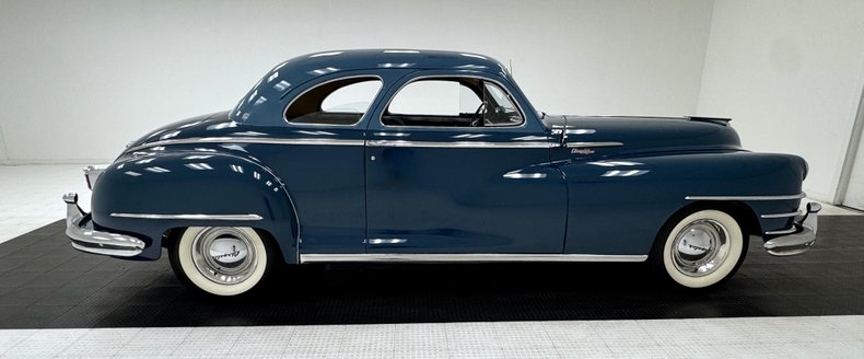 Chrysler-New-yorker-1947-Hawaii-Blue-Dark-Blue-5