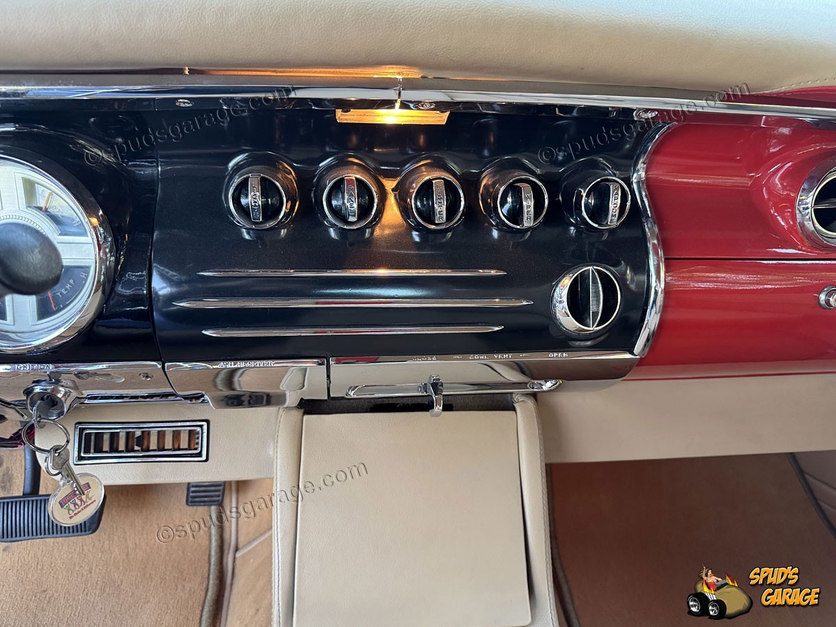 Chrysler-Newport-1955-Coupe-32