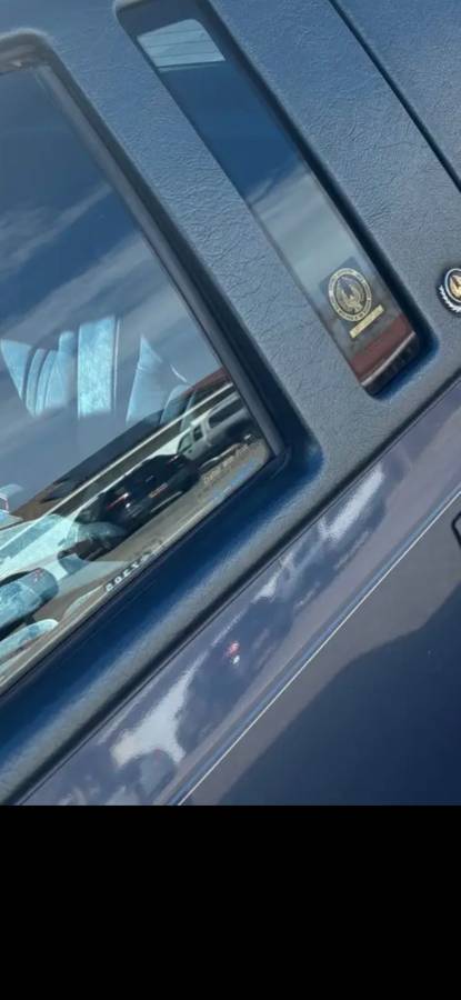 Chrysler-imperial-1991-blue-6