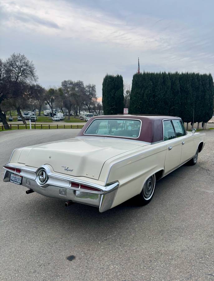 Chrysler-imperial-lebaron-1966-20