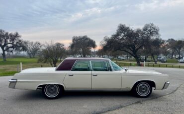 Chrysler-imperial-lebaron-1966-26