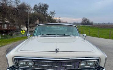 Chrysler-imperial-lebaron-1966