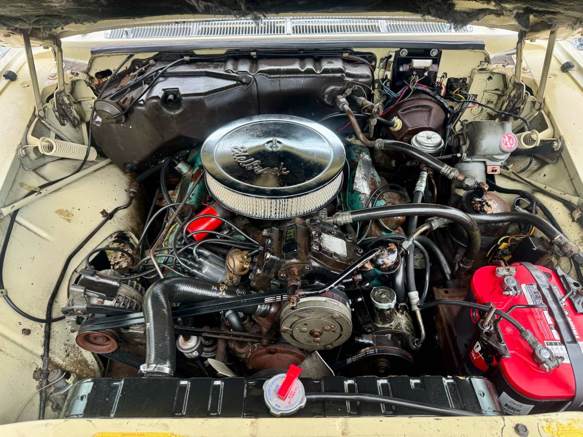 Chrysler-imperial-lebaron-1966-68