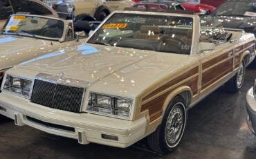 Chrysler-le-baron-1983-white