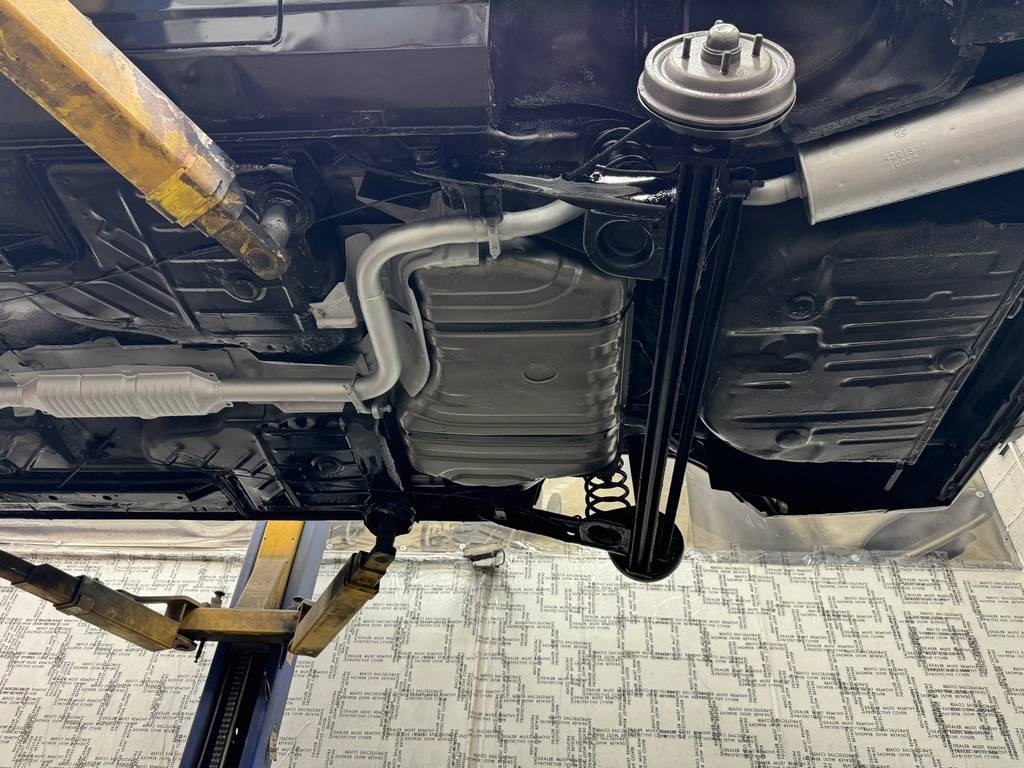 Chrysler-le-baron-1985-black-280