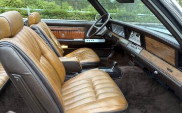 Chrysler-lebaron-1983-white-13