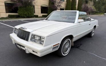 Chrysler-lebaron-1983-white