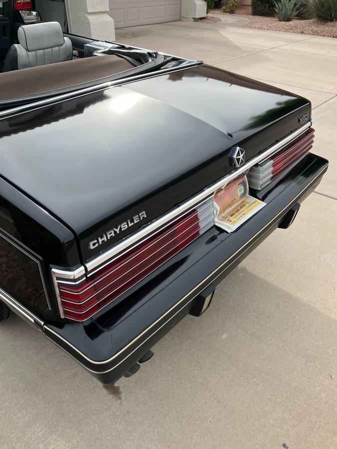 Chrysler-lebaron-1984-black-1
