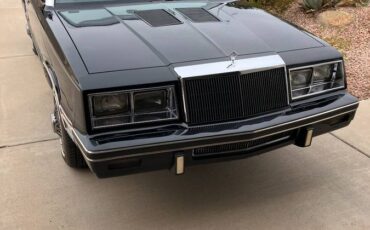 Chrysler-lebaron-1984-black-4