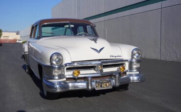 Chrysler-new-yorker-1952-white-22