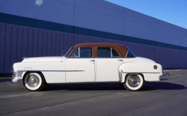 Chrysler-new-yorker-1952-white-9