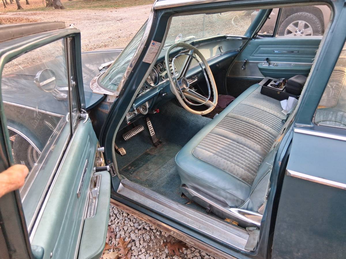 Chrysler-new-yorker-1964-green-3