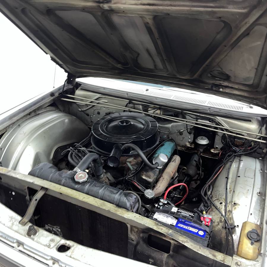 Chrysler-newport-1966-white-1