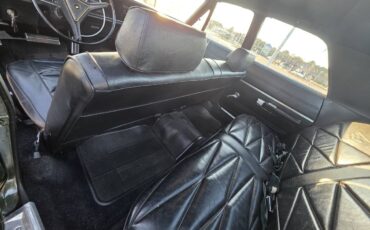 Chrysler-newport-1969-green-3