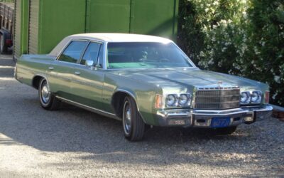 Chrysler newport custom 1976