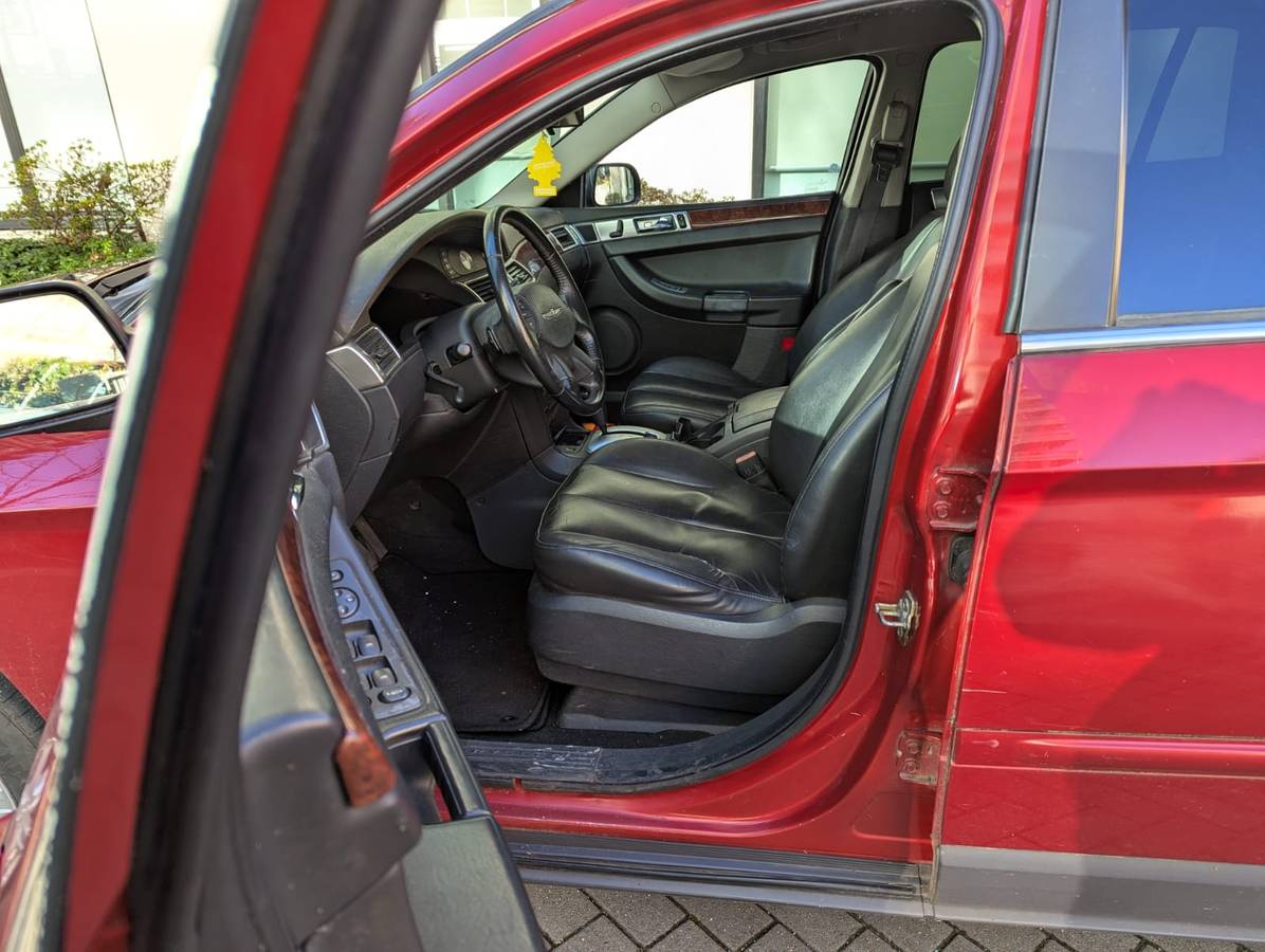 Chrysler-pacifica-1996-red-3