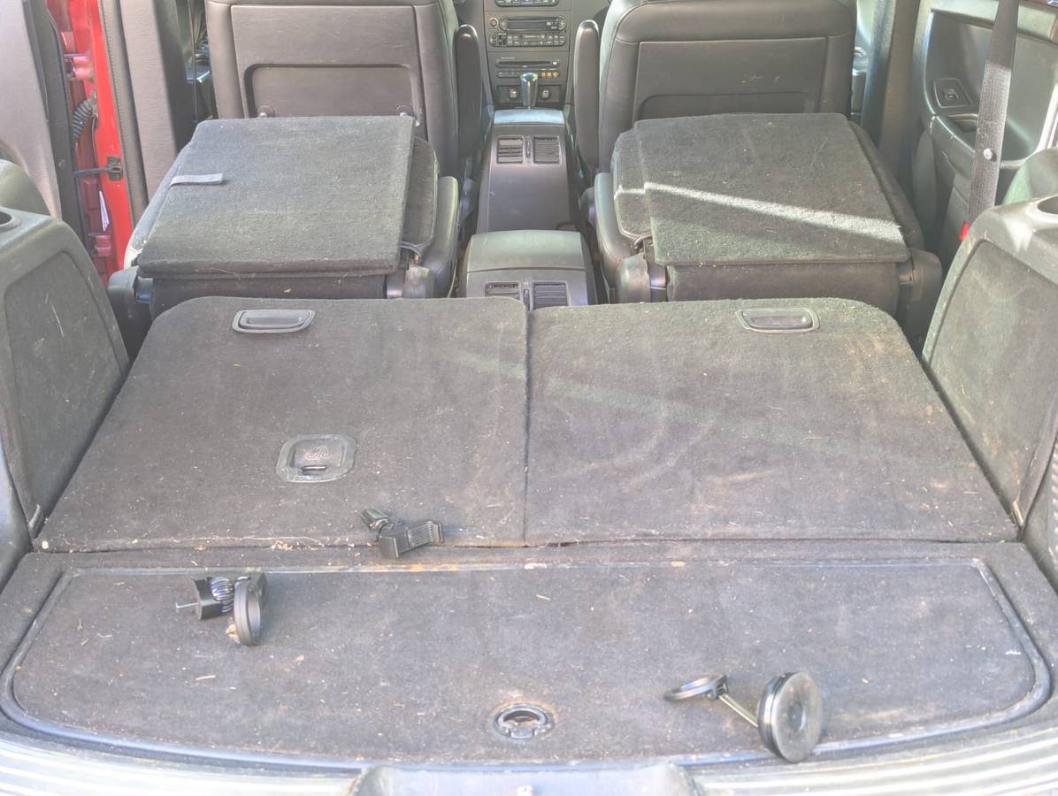 Chrysler-pacifica-1996-red-6