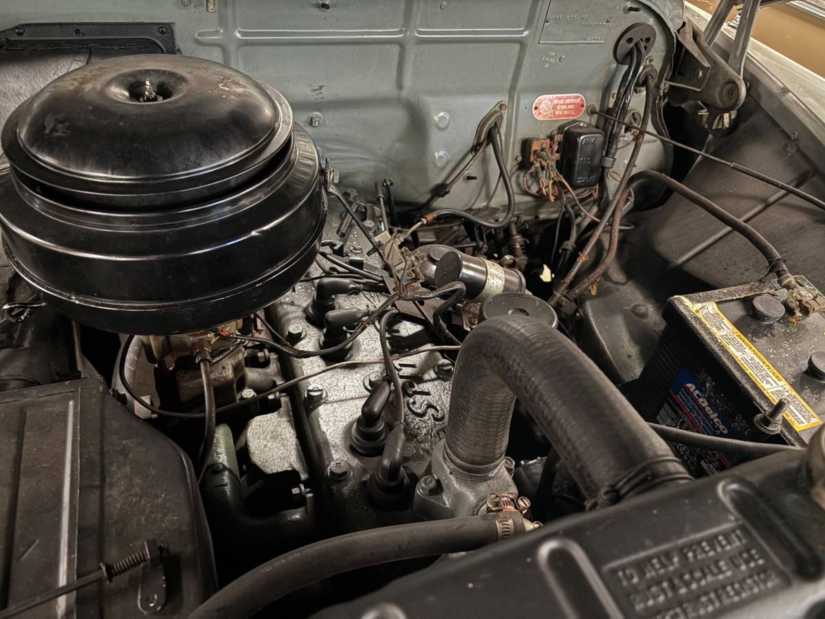 Chrysler-windsor-1950-grey-6