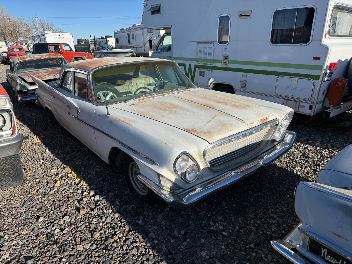 Chrysler-windsor-1961-white-1