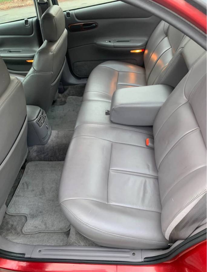 Chysler-concorde-1993-red-1