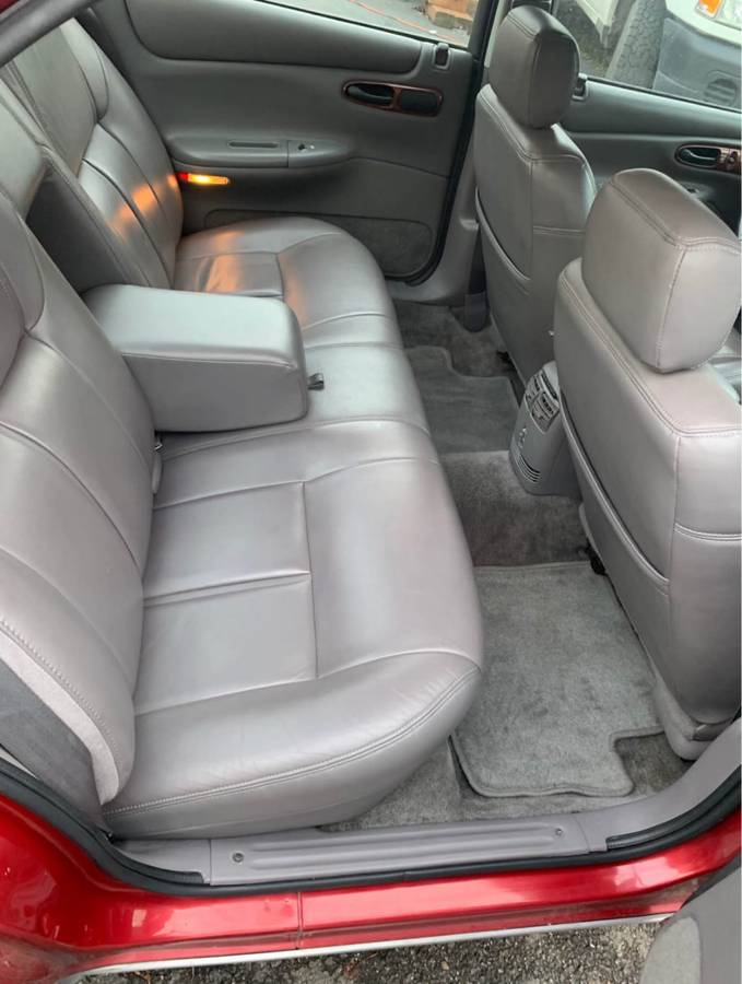 Chysler-concorde-1993-red-3