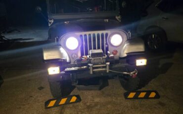 Cj5-willys-jeep-1957-silver-15