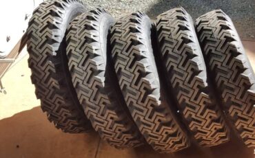 Cj5-willys-jeep-1957-silver-4