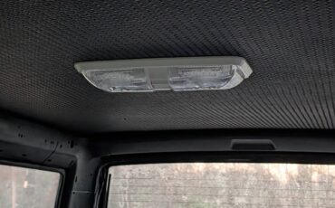 Classic-toyota-van-wagon-1985-14