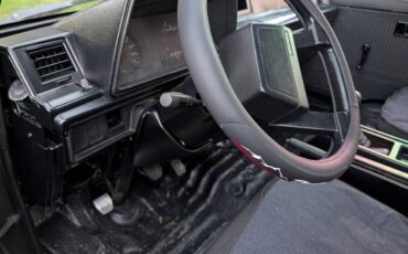 Classic-toyota-van-wagon-1985-16