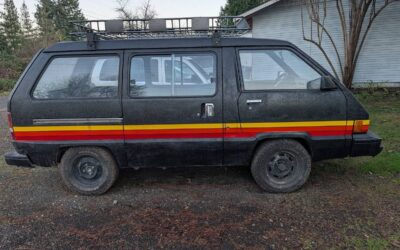 Classic toyota van wagon 1985