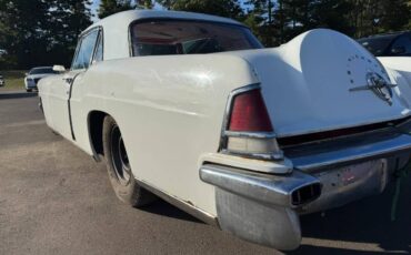 Continental-mark-ii-1956-white-14