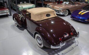 Cord-1937-Convertible-18