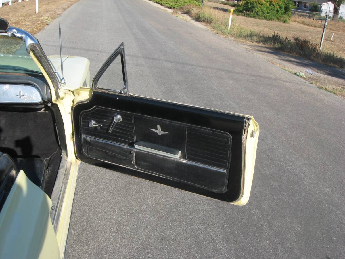 Corvair-monza-convertible-1964-5