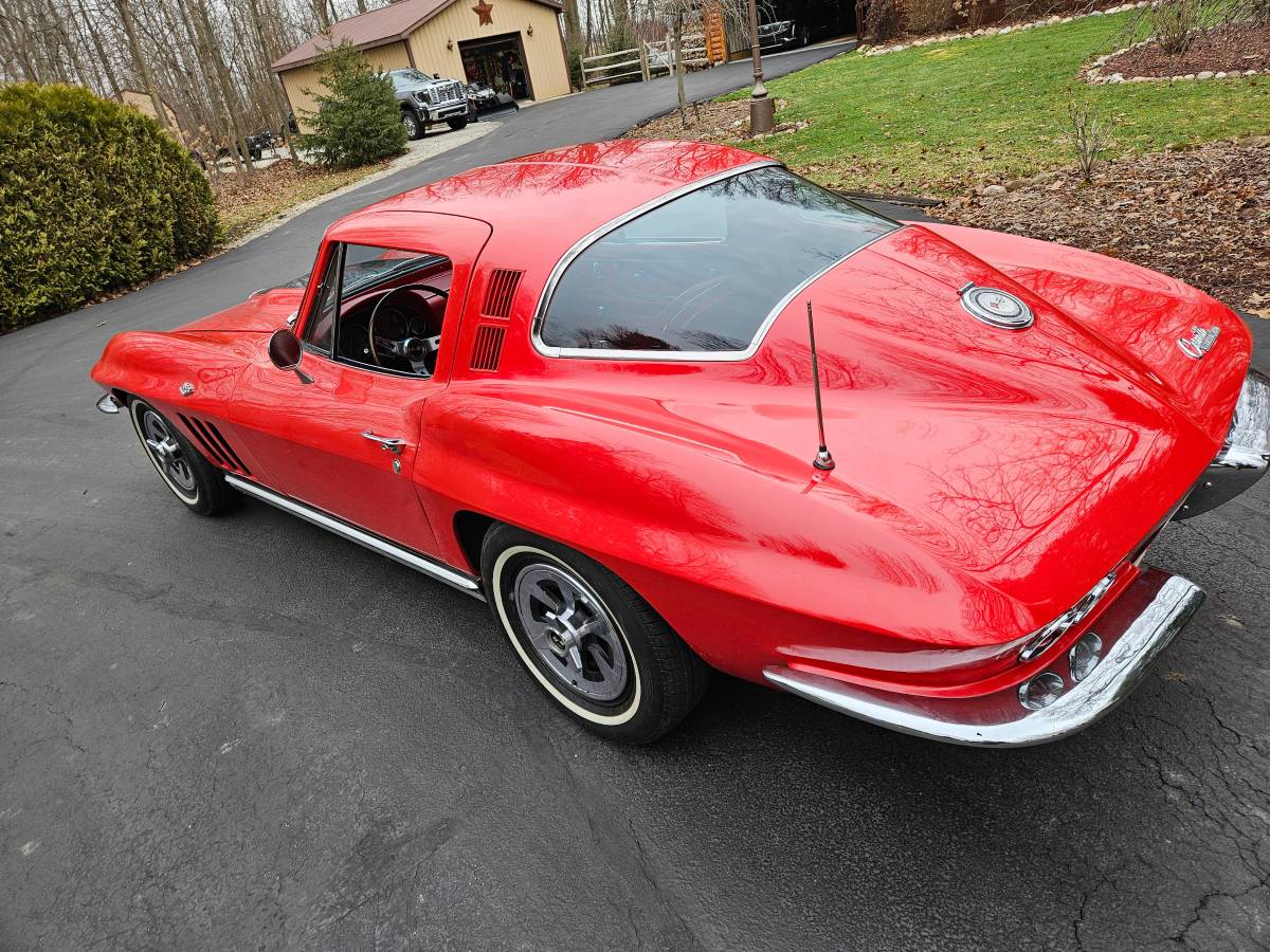 Corvette-1965-red-14