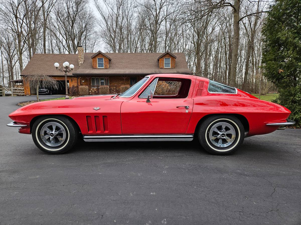 Corvette-1965-red-4