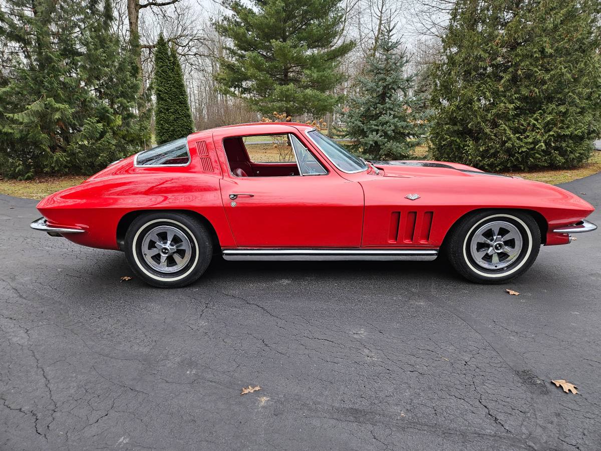 Corvette-1965-red-7