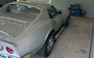 Corvette-1969-silver-2