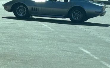 Corvette-1969-silver