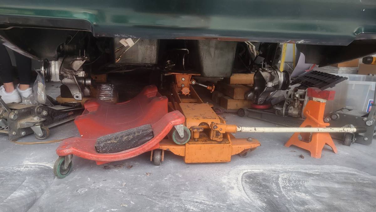 Corvette-coupe-1993-green-4