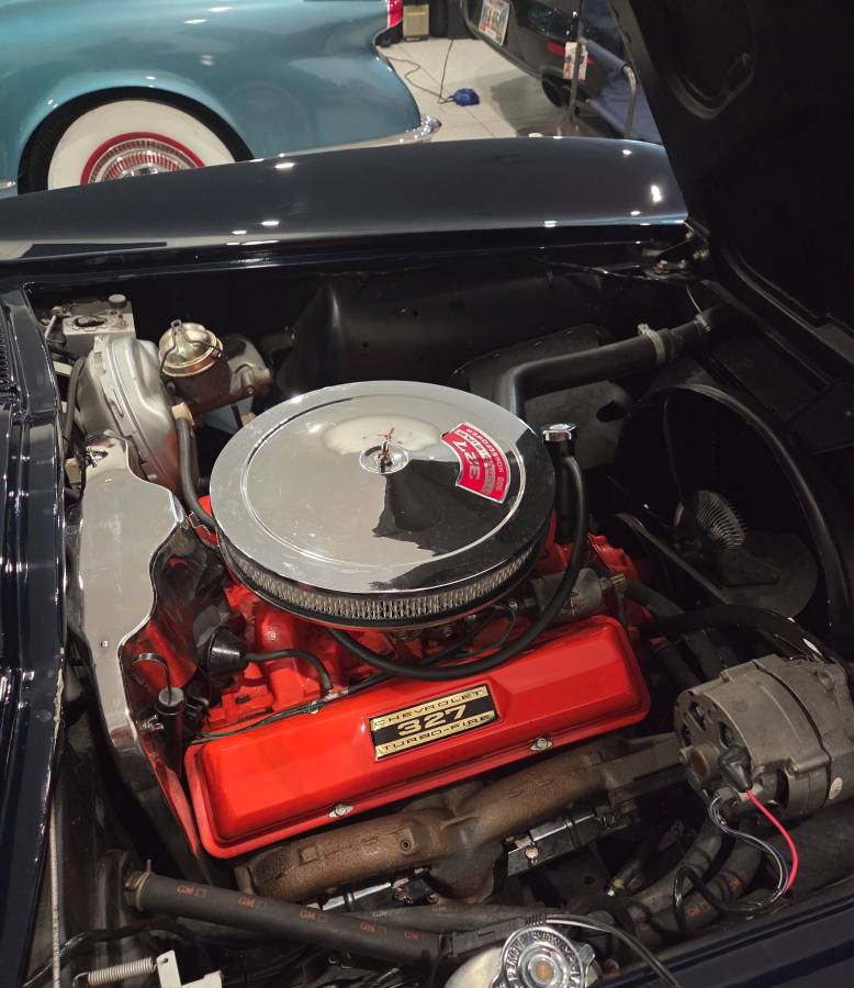 Corvette-sting-ray-1964-blue-16