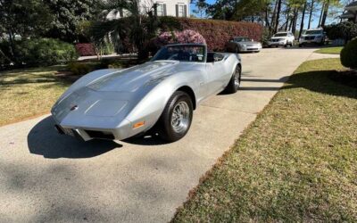 Corvette stingray convertible 1975