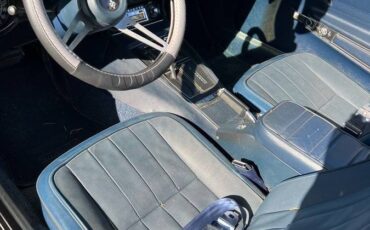 Corvette-stingray-convertible-1975-silver-5