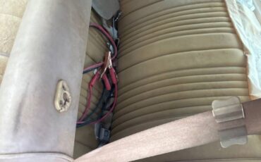 Cutlass-supreme-oldsmobile-1976-yellow-7