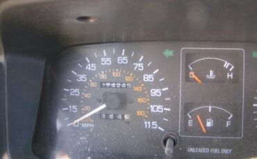 Daihatsu-rocky-1991-3