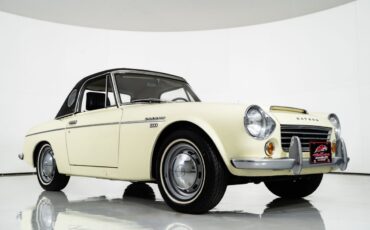 Datsun-1600-1968-Roadster-14
